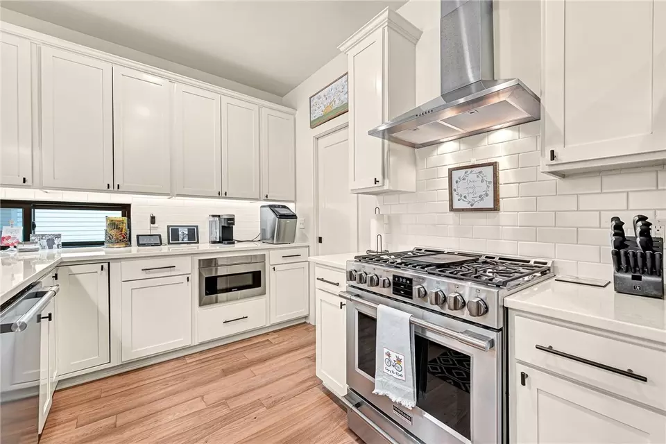  510 SE D St, Bentonville, AR 72712 photo 14