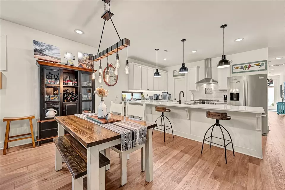  510 SE D St, Bentonville, AR 72712 photo 10