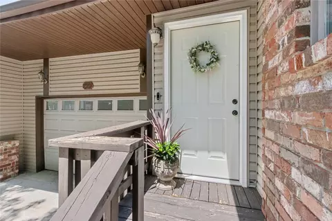 22 Melanie Cir, Bella Vista, AR 72714
