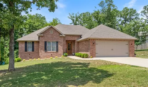 4 Overton Dr, Bella Vista, AR 72714