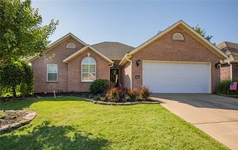 5238 S 60th Pl, Rogers, AR 72758