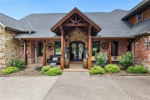 8276 E Ford Springs Rd, Bentonville, AR 72712