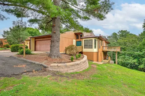 9043 N Park Rd, Rogers, AR 72756