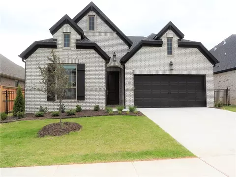 5201 SW York St, Bentonville, AR 72712