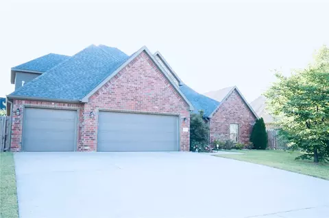 4600 SW Barton St, Bentonville, AR 72713
