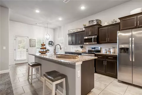 6011 NW Mcclellen St, Bentonville, AR 72713