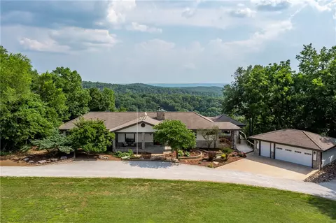 12869 Lodge Dr, Garfield, AR 72732