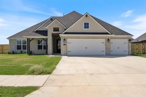 849 Ardiano Ave, Tontitown, AR 72762