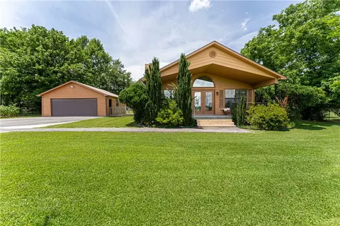 1830 N Monitor Rd, Springdale, AR 72764
