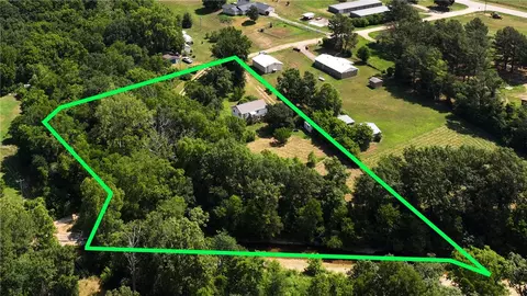 79 Dripping Springs Ln, Berryville, AR 72616