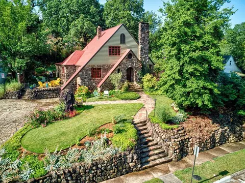 201 W Ila St, Fayetteville, AR 72701