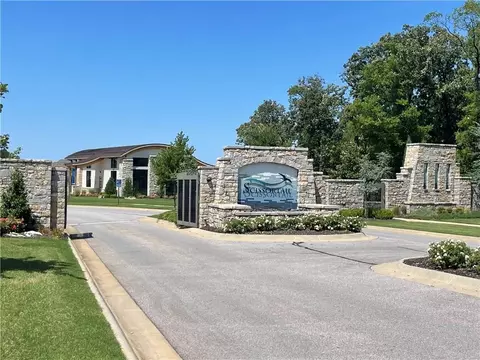 8407 W Pepper Grass, Bentonville, AR 72713