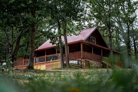 11062 Cedar Rock Rd, Garfield, AR 72732