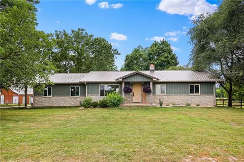 16545 State Highway 14, Marionville, MO 65705