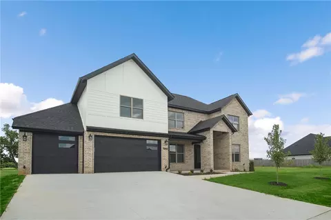 1000 Osage View Dr, Bentonville, AR 72713