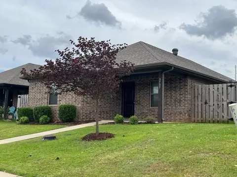 3707 Davinci Blvd, Bentonville, AR 72712