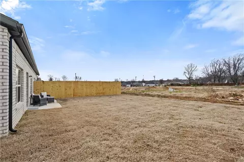 651 Sun Meadows Loop, Centerton, AR 72719 photo 23