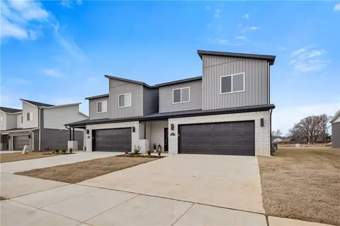651 Sun Meadows Loop, Centerton, AR 72719 photo 34