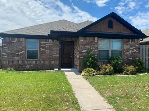 3709 SW Davinci Blvd, Bentonville, AR 72712