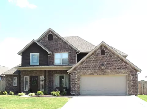 4124 Willowbend Dr, Rogers, AR 72758
