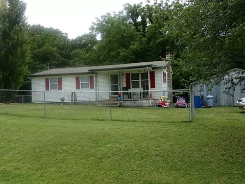 21643 War Eagle Blacktop Rd, Springdale, AR 72764