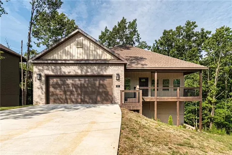 9 Rountree Cir, Bella Vista, AR 72715