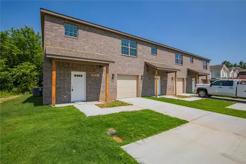 1903 Azlin Pl, Siloam Springs, AR 72761