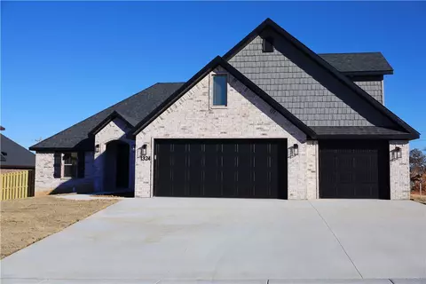 1324 Sweetbriar Cir, Centerton, AR 72719