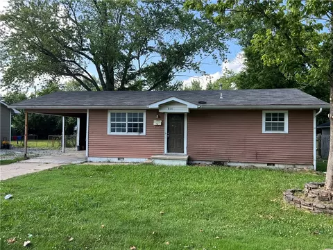 308 Fink Dr, Springdale, AR 72764