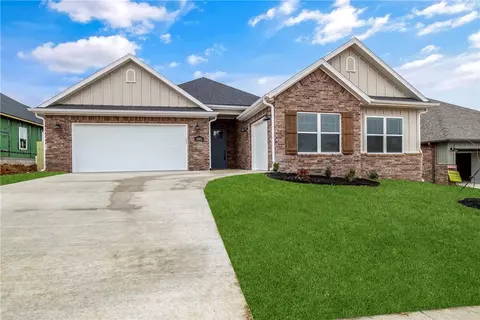 5503 SW Tea Olive Ln, Bentonville, AR 72712