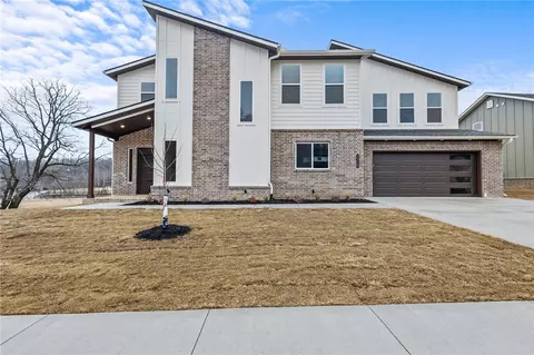 1116 Bunker Dr, Pea Ridge, AR 72751