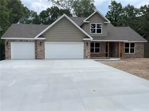 14 Kirkliston Ln, Bella Vista, AR 72715