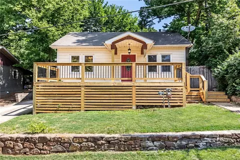 108 W Boles St, Fayetteville, AR 72701