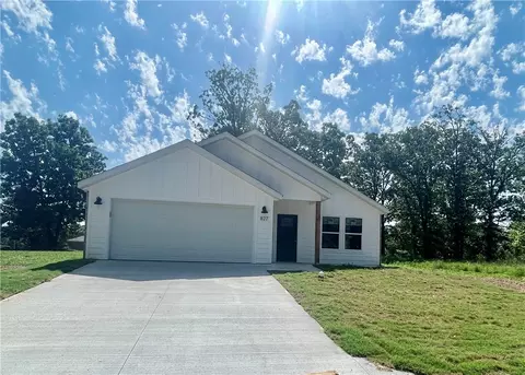 827 Snyder Springs Loop, Watts, OK 74964