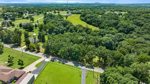 735 Brush Creek Rd, Tontitown, AR 72762