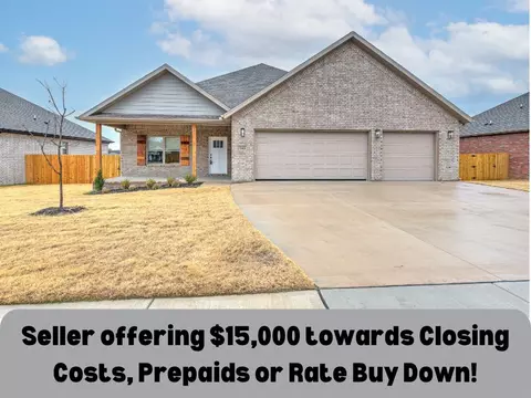 143 N Sheep Dog Ave, Farmington, AR 72730