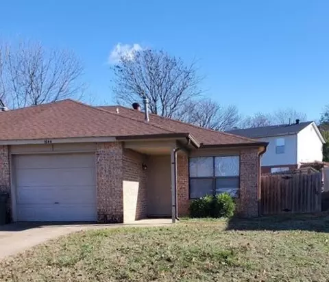 1644 1646 Dawn Dr, Fayetteville, AR 72703