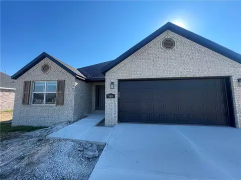 246 Idaho Ave, Farmington, AR 72730