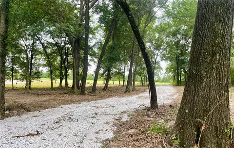 Tract 2 Ladelle Avenue, Lowell, AR 72745