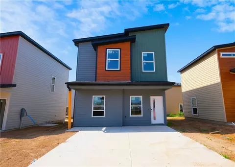 871 Boardwalk Ave, Centerton, AR 72719