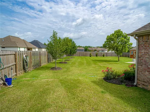 111 Sicily Dr, Centerton, AR 72719 photo 7