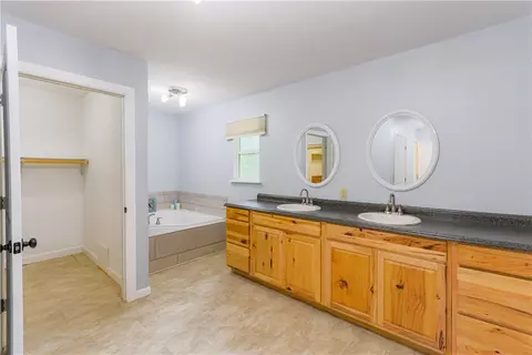11601 Roupe Rd, Gentry, AR 72734 photo 14