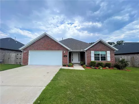 3707 Mistletoe Ave, Bentonville, AR 72713