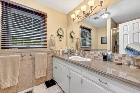 8455 Range Spur, Rogers, AR 72756 photo 22