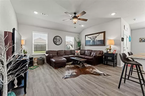1641 Edinburgh Dr, Centerton, AR 72719 photo 9