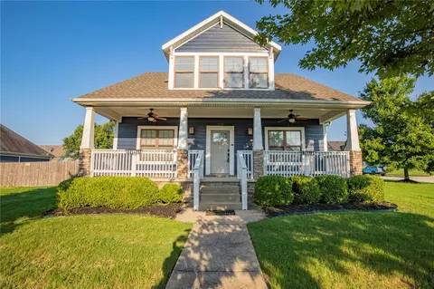 1220 Chancery Ln, Cave Springs, AR 72718