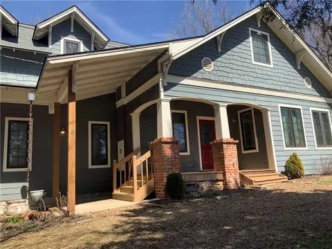 234 Lawson St, Fayetteville, AR 72703