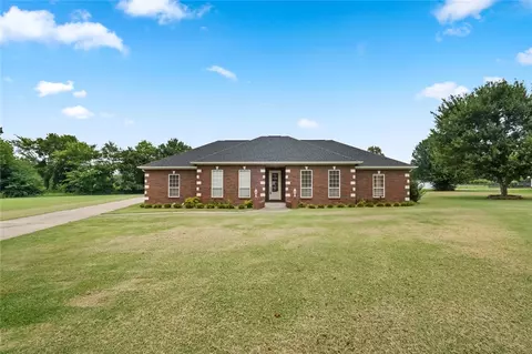 11200 Spring Mountain Dr, Farmington, AR 72730