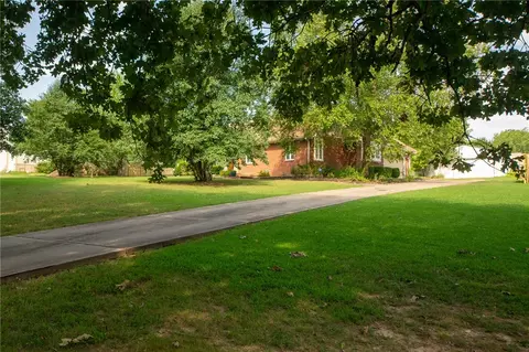 1100 Kay Lynn Dr, Pea Ridge, AR 72751