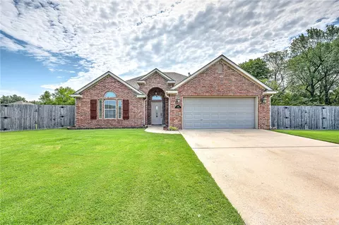 3859 Song Bird Pl, Fayetteville, AR 72704